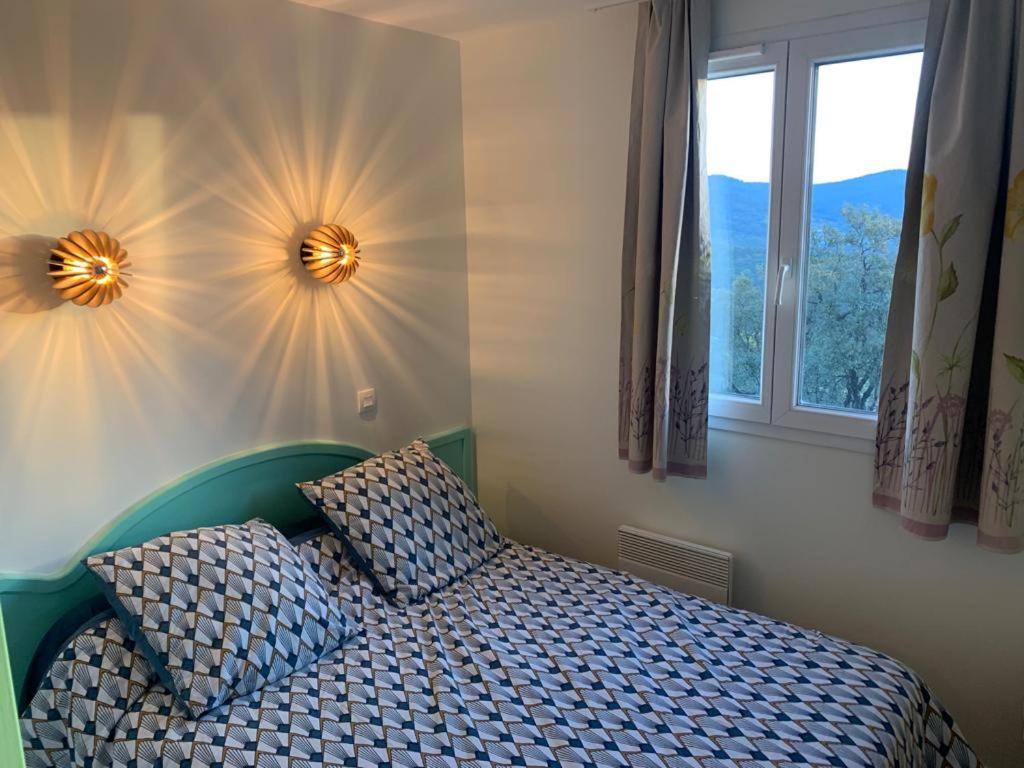 Les Restanques 2268 Glycines Apartman Grimaud Kültér fotó